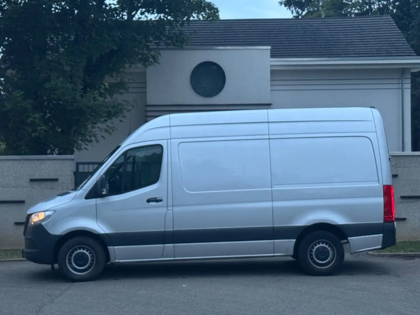 Mercedes-Benz Sprinter III Kasten RWD/AWD 311/315/317/319 CDI Silber - 2