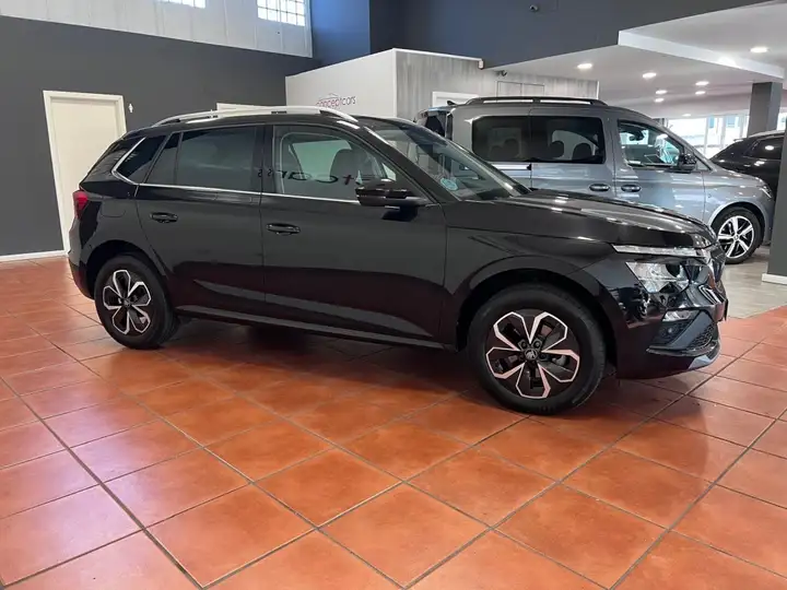 Škoda Kamiq 1.0 TSI Selection 2025, foto 6