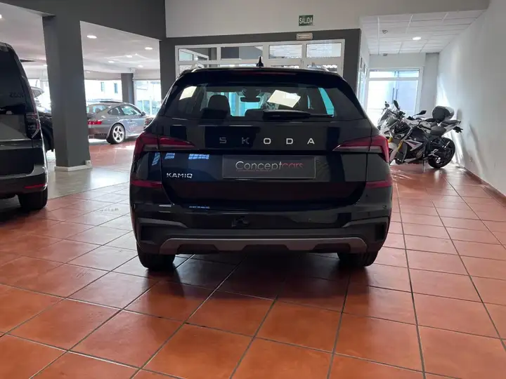 Škoda Kamiq 1.0 TSI Selection 2025, foto 4