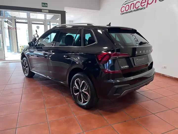 Škoda Kamiq 1.0 TSI Selection 2025, foto 3