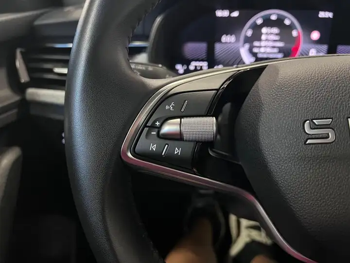 Škoda Kamiq 1.0 TSI Selection 2025, foto 17