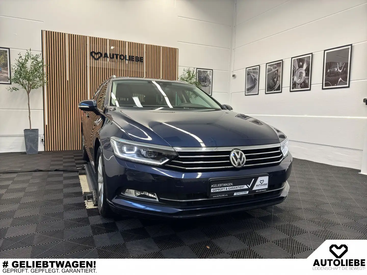 Volkswagen Passat Variant 2.0 TDI Comfortline DSG*LED*PDC*S Modrá - 1
