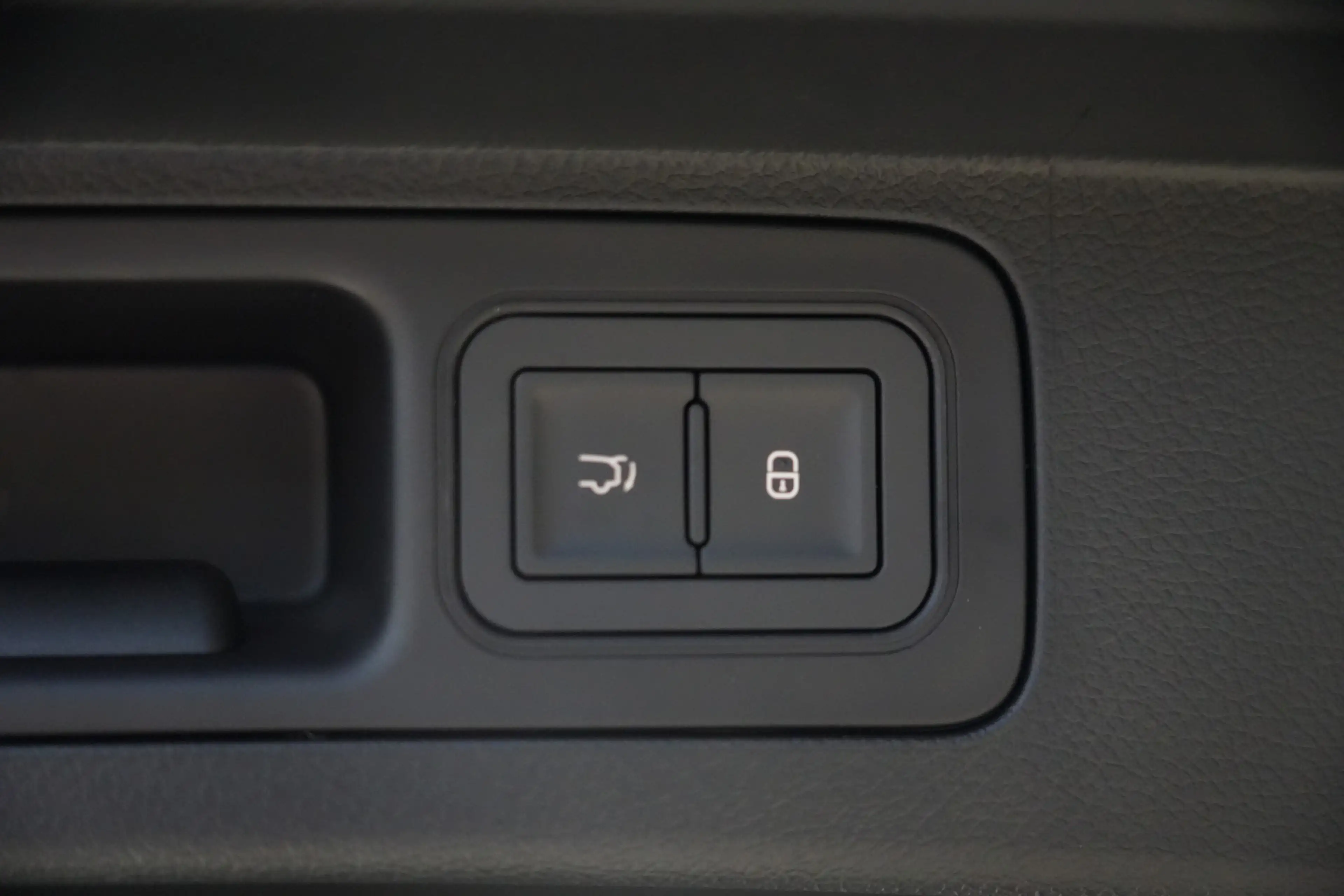 BYD Seal U 1.5 DM-i PHEV Boost | 218 PK | Pano | HUD | 360° B — photo 26