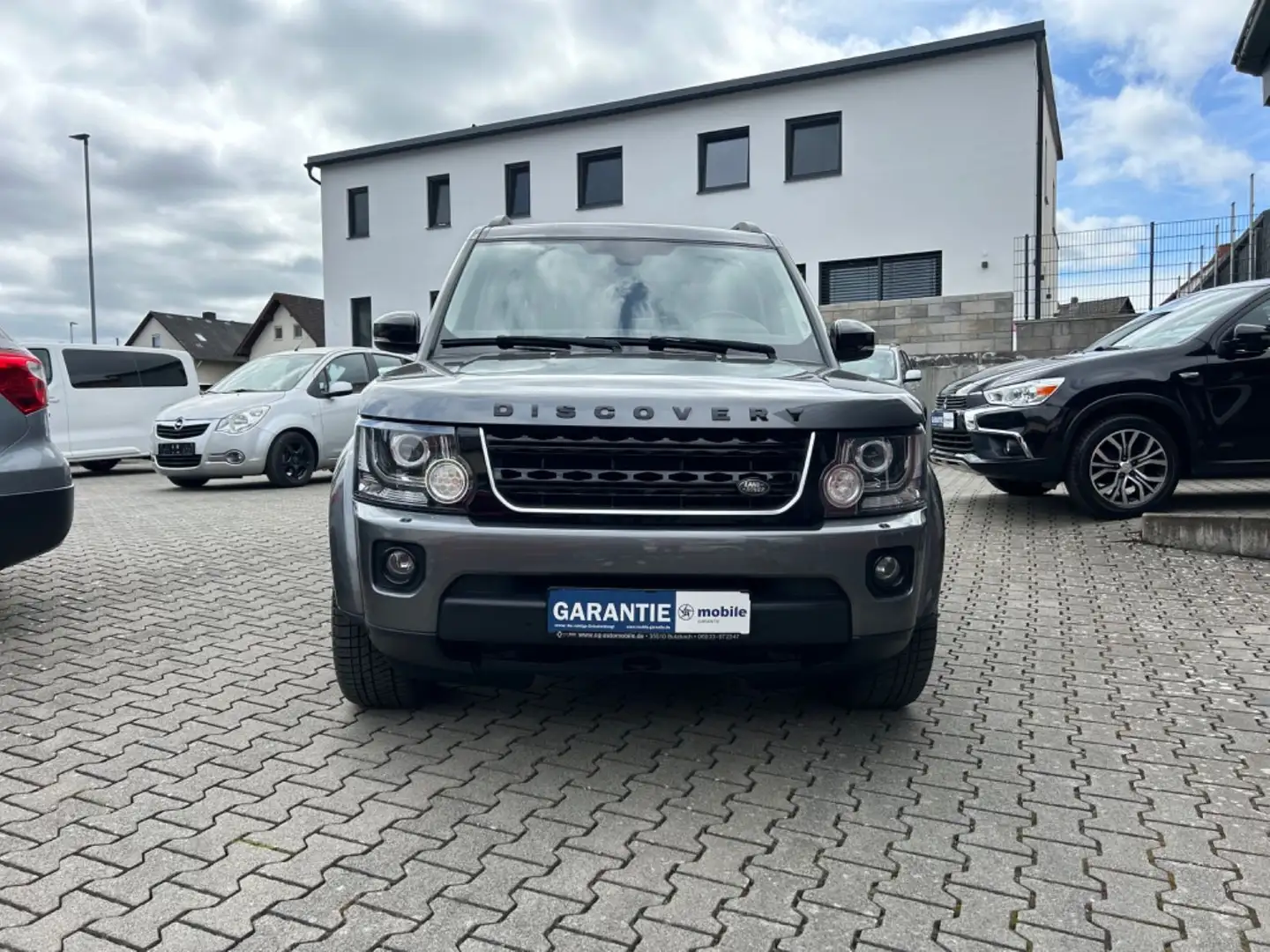 Land Rover Discovery 4 SDV6 HSE Gris - 2