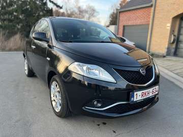 Ypsilon 1.3 Mjet Platinium