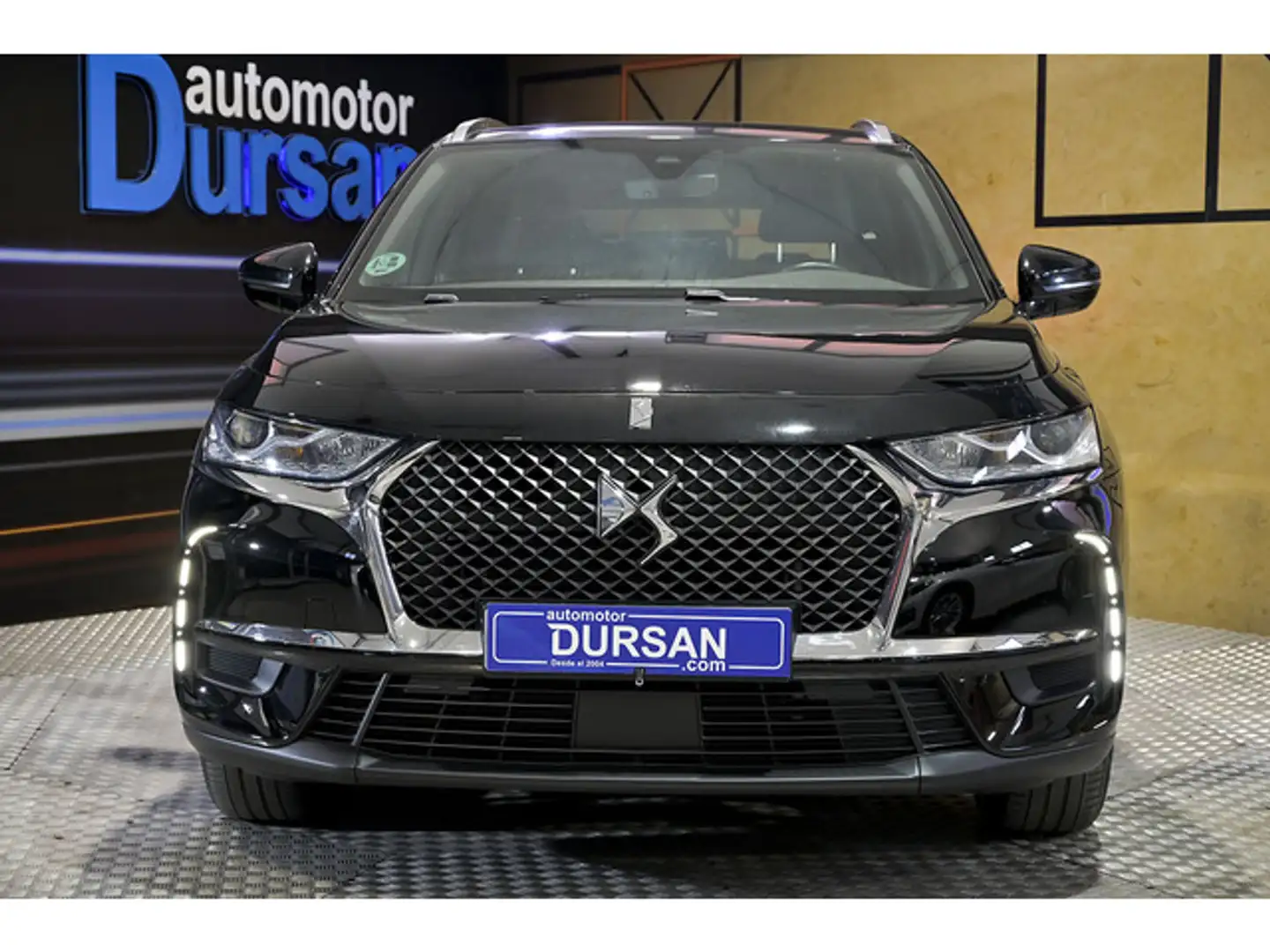 DS Automobiles DS 7 Crossback 2.0BlueHDi Be Chic Aut. Siyah - 2