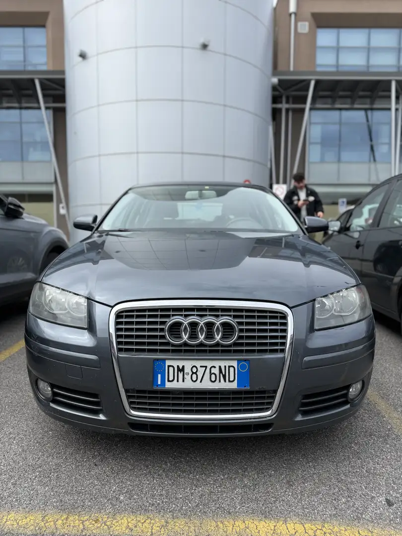 Audi A3 Sportback 2.0 tdi Ambition - 2