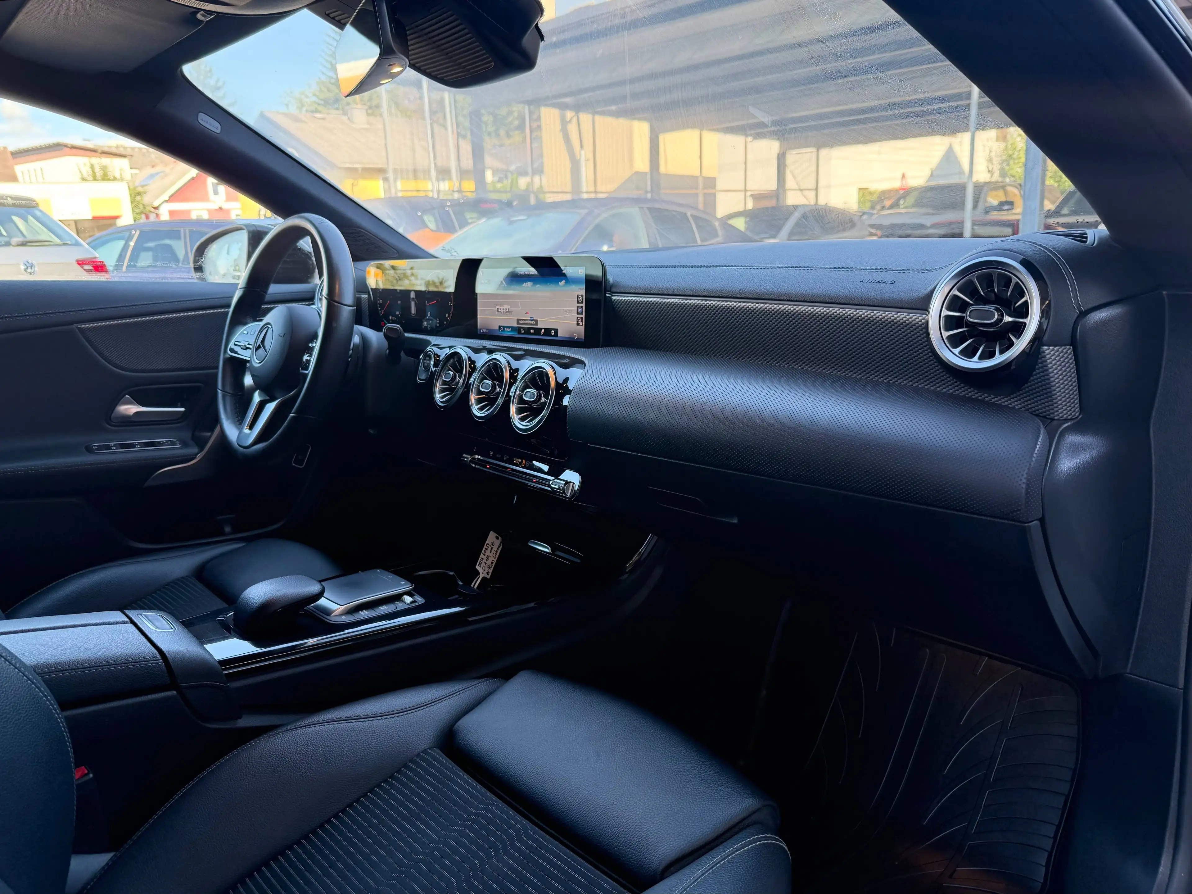 Mercedes-Benz CLA 180 SB Aut. *Ö-1.Besitz*AHK*RFK*Leder*Amiente*Night* — photo 17