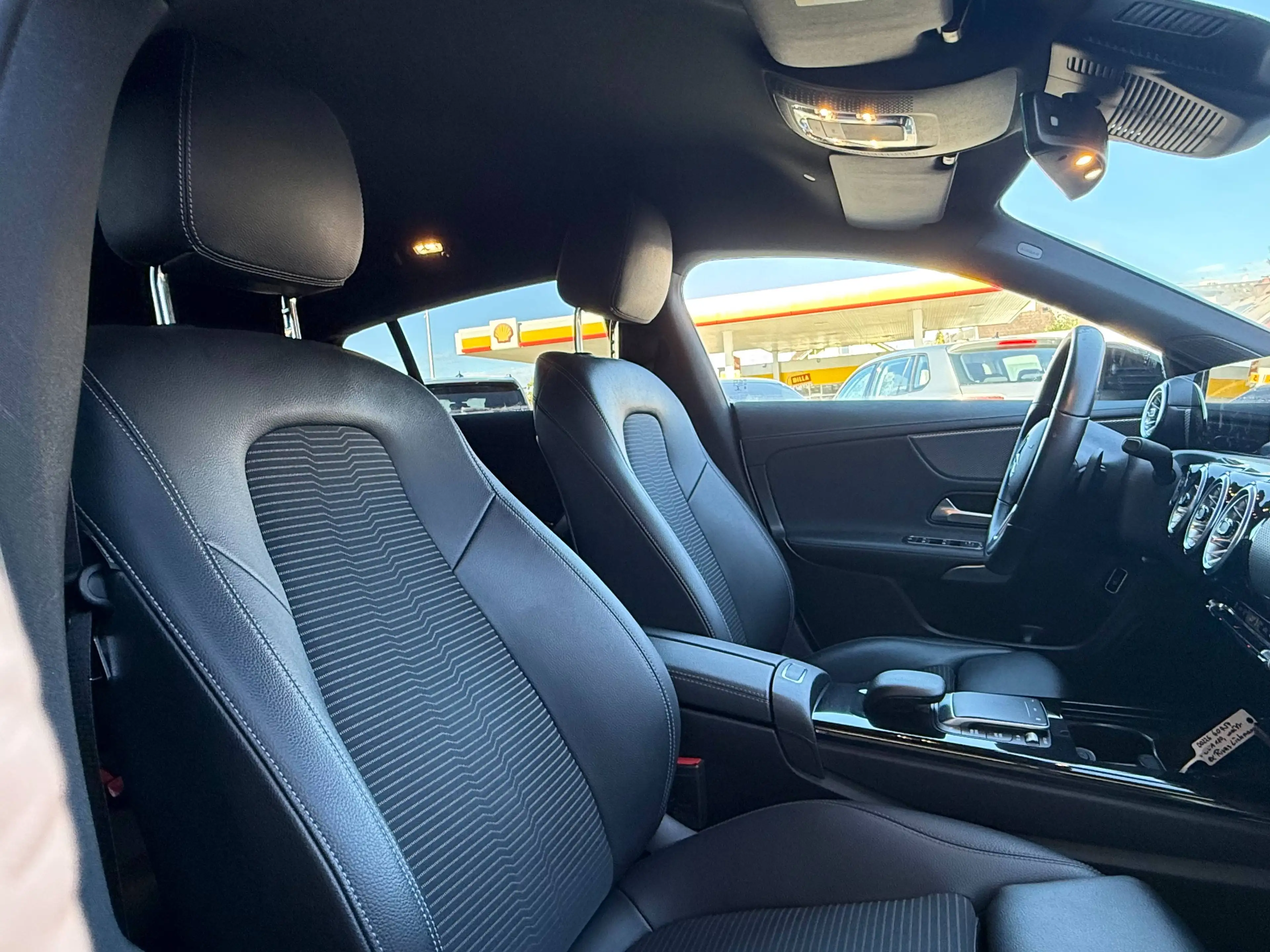 Mercedes-Benz CLA 180 SB Aut. *Ö-1.Besitz*AHK*RFK*Leder*Amiente*Night* — photo 18