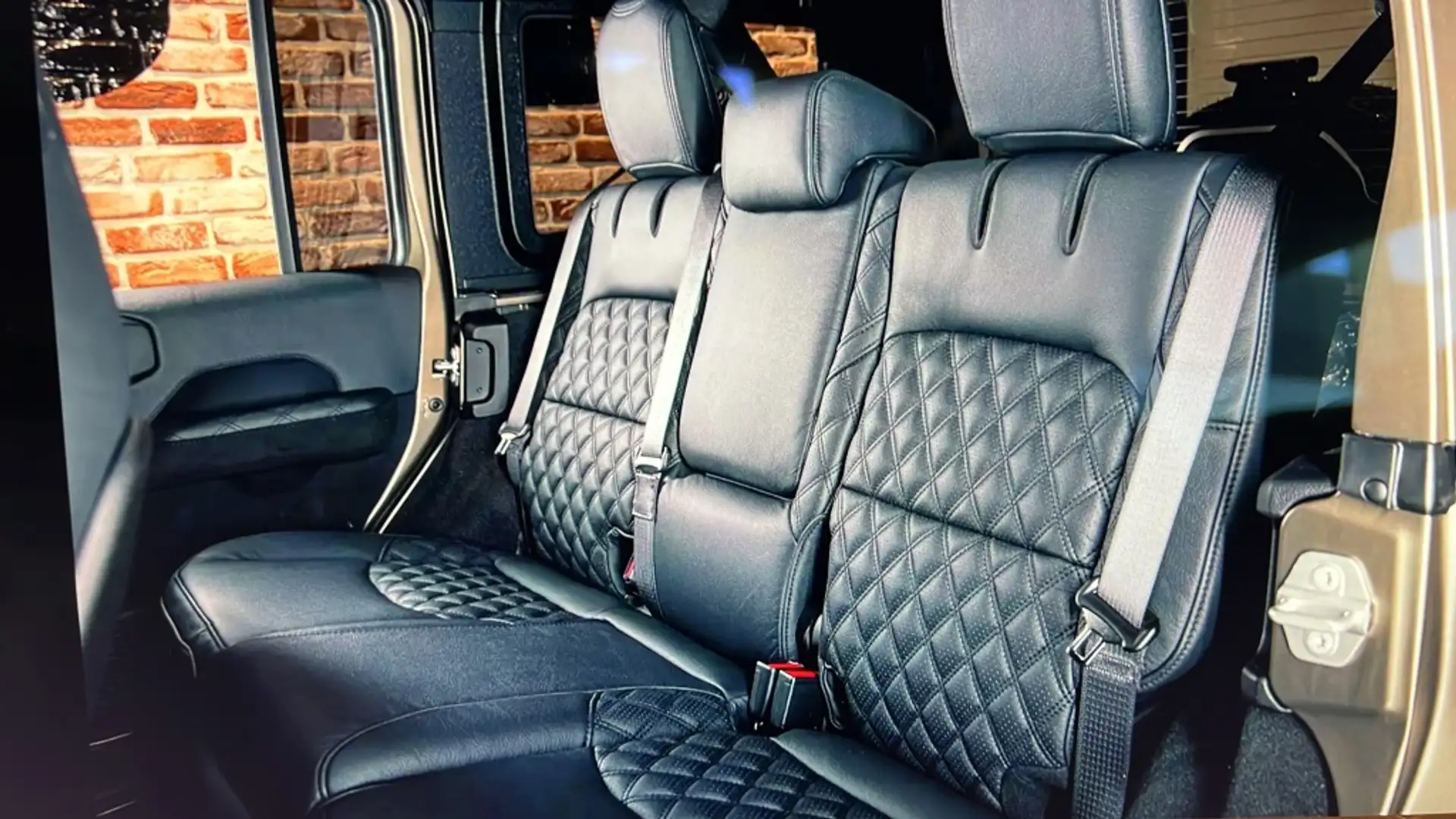 Jeep Wrangler Todoterreno Automático de 4 Puertas Noir - 2