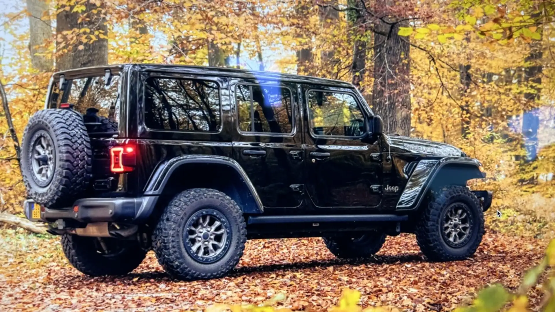 Jeep Wrangler Todoterreno Automático de 4 Puertas Noir - 1