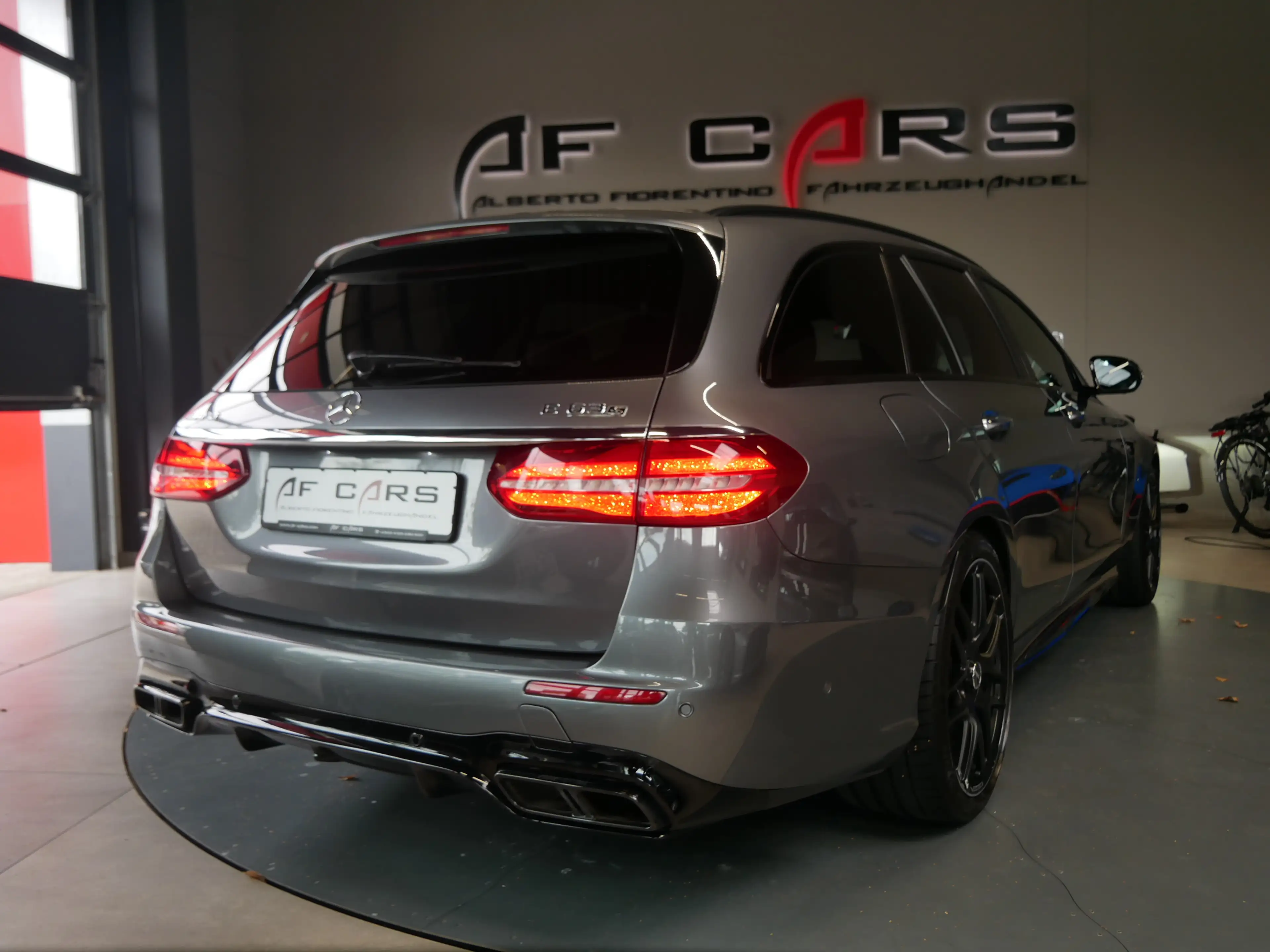 Mercedes-Benz E 63 AMG E 63 S AMG T 4 Matic — photo 5