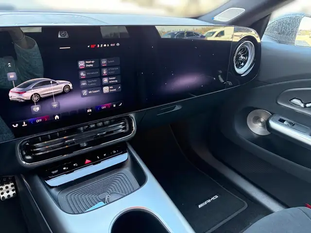 Mercedes-Benz CLA 250 + mit EQ Technologie Ansicht 14