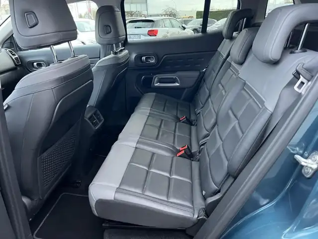 Citroen C5 Aircross view 9