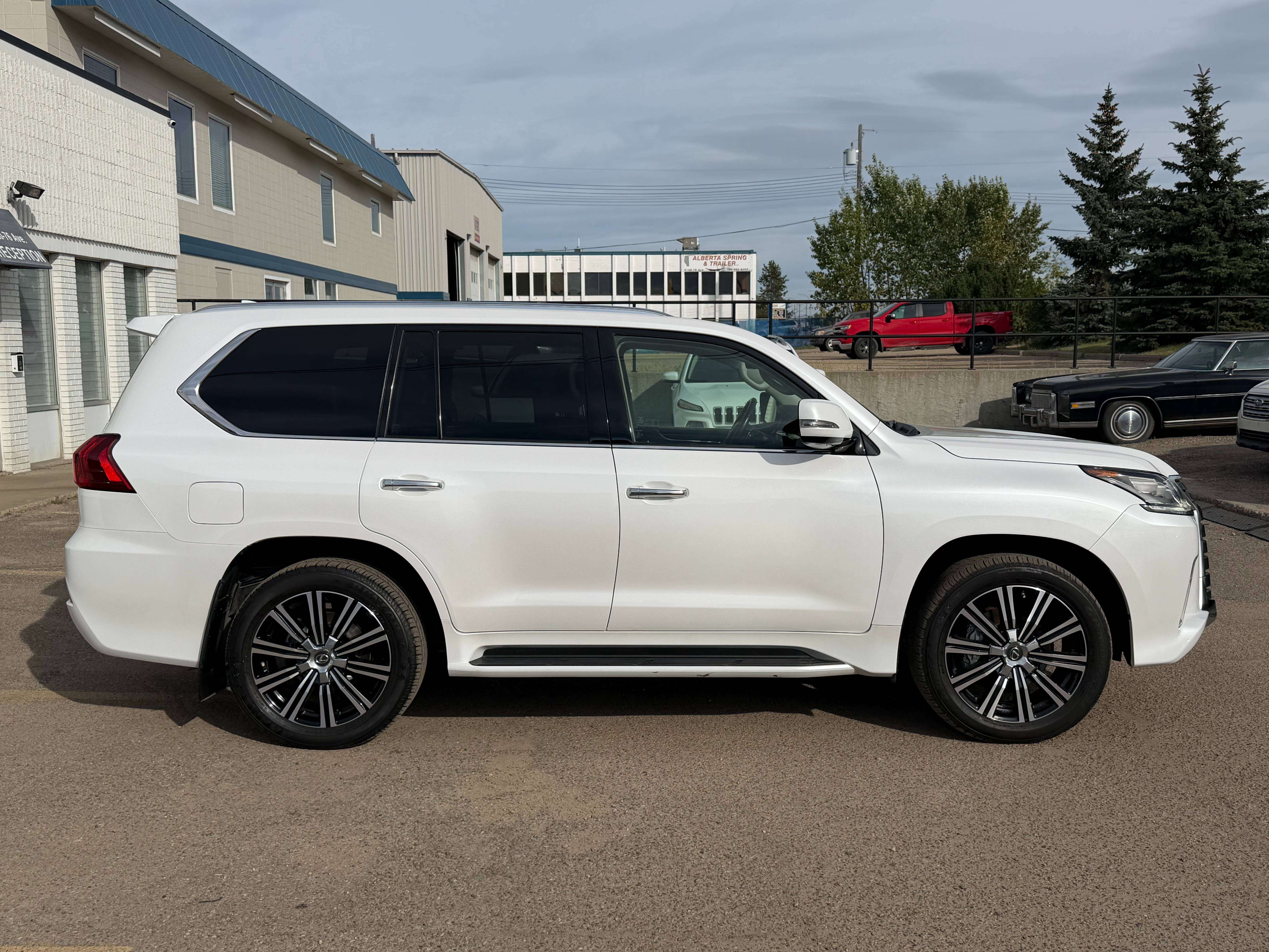 2021 Lexus LX LOW KM|LOCAL CAR |RED INTERIOR|WELL MAINTAINED — снимка 1