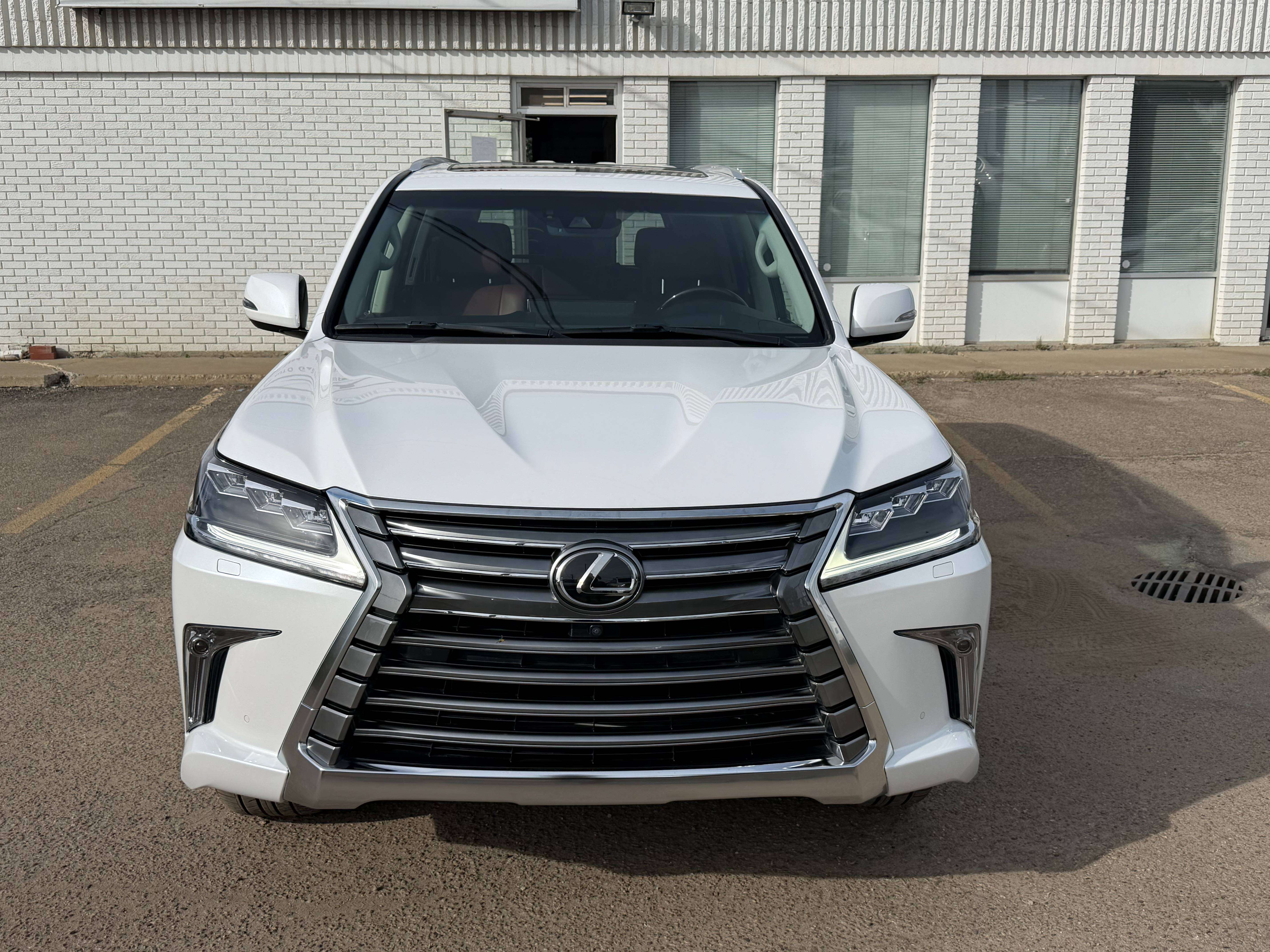 2021 Lexus LX LOW KM|LOCAL CAR |RED INTERIOR|WELL MAINTAINED — снимка 1
