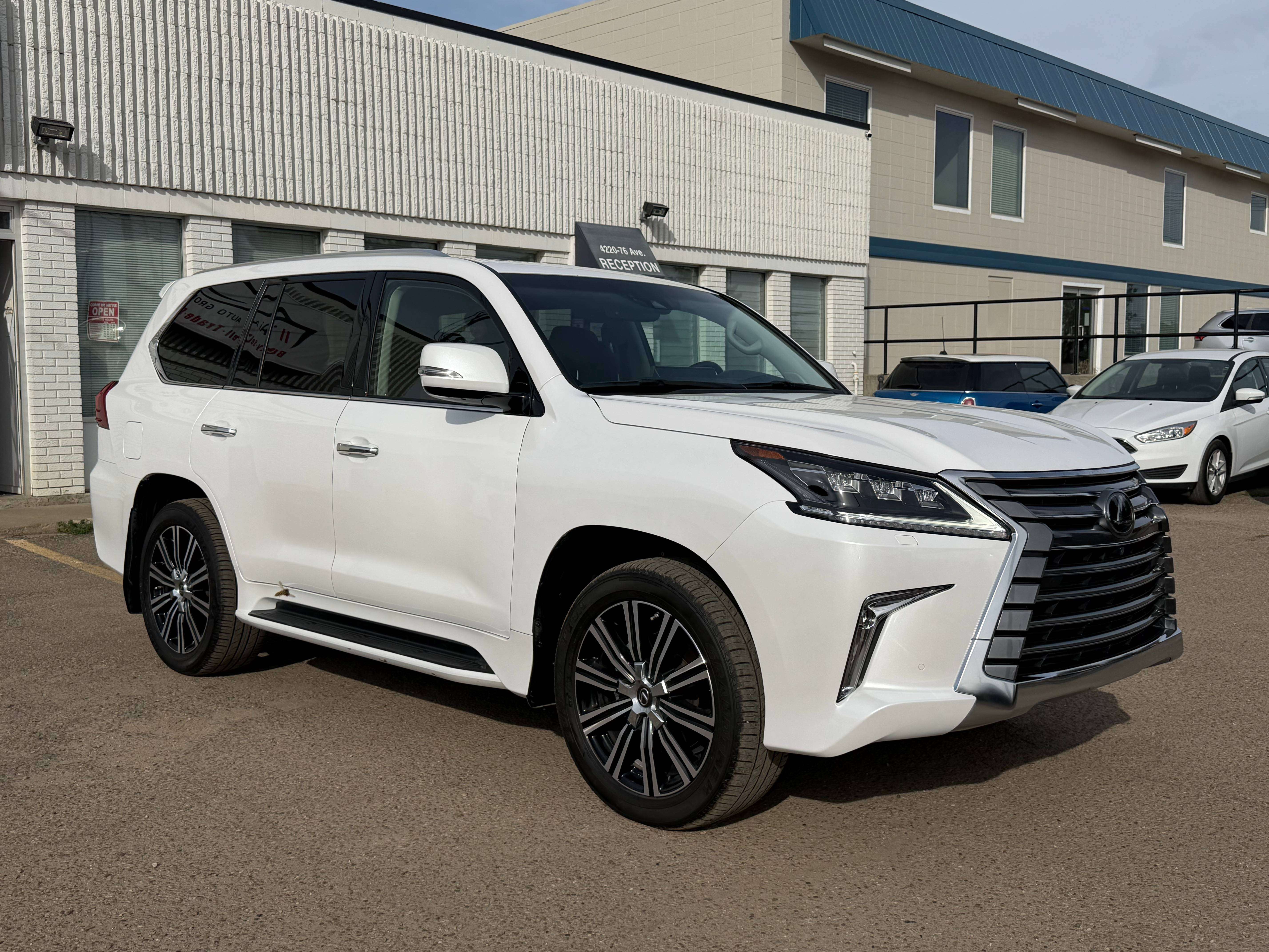 2021 Lexus LX LOW KM|LOCAL CAR |RED INTERIOR|WELL MAINTAINED — снимка 1