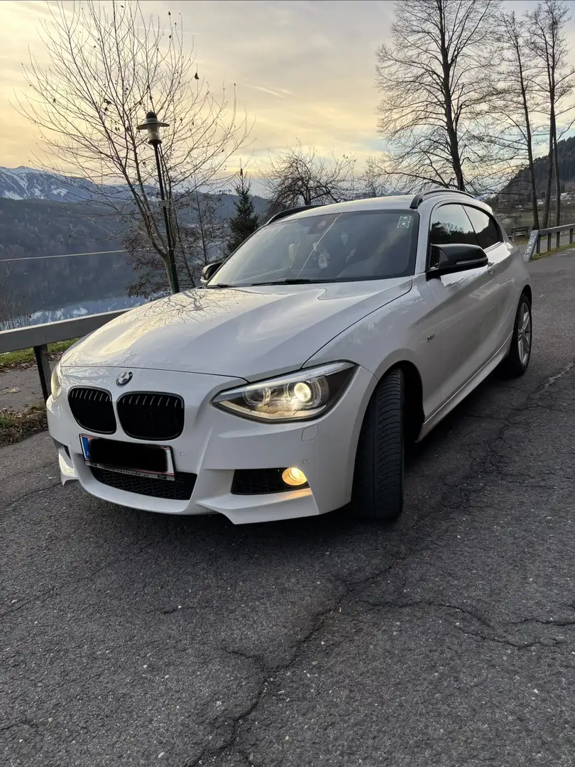 BMW 118 118d xDrive Österreich-Paket - 1