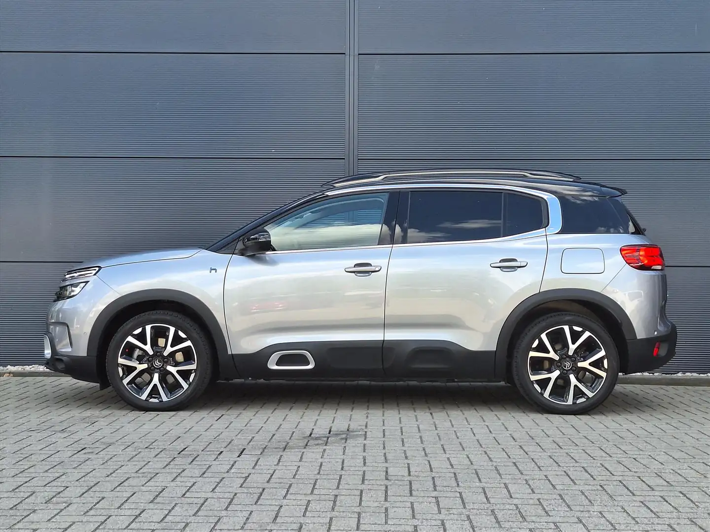 Citroen C5 Aircross 1.6 Hybrid 225pk EAT8 Shine Automaat I Elektrische Grijs - 2
