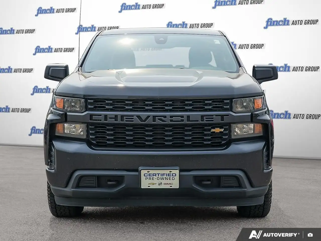 Chevrolet Silverado 1500 снимка Chevrolet Silverado 1500