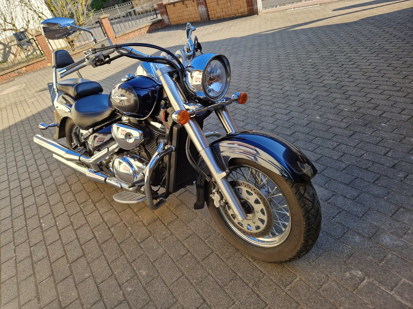 Suzuki VL 800 Azul - 1