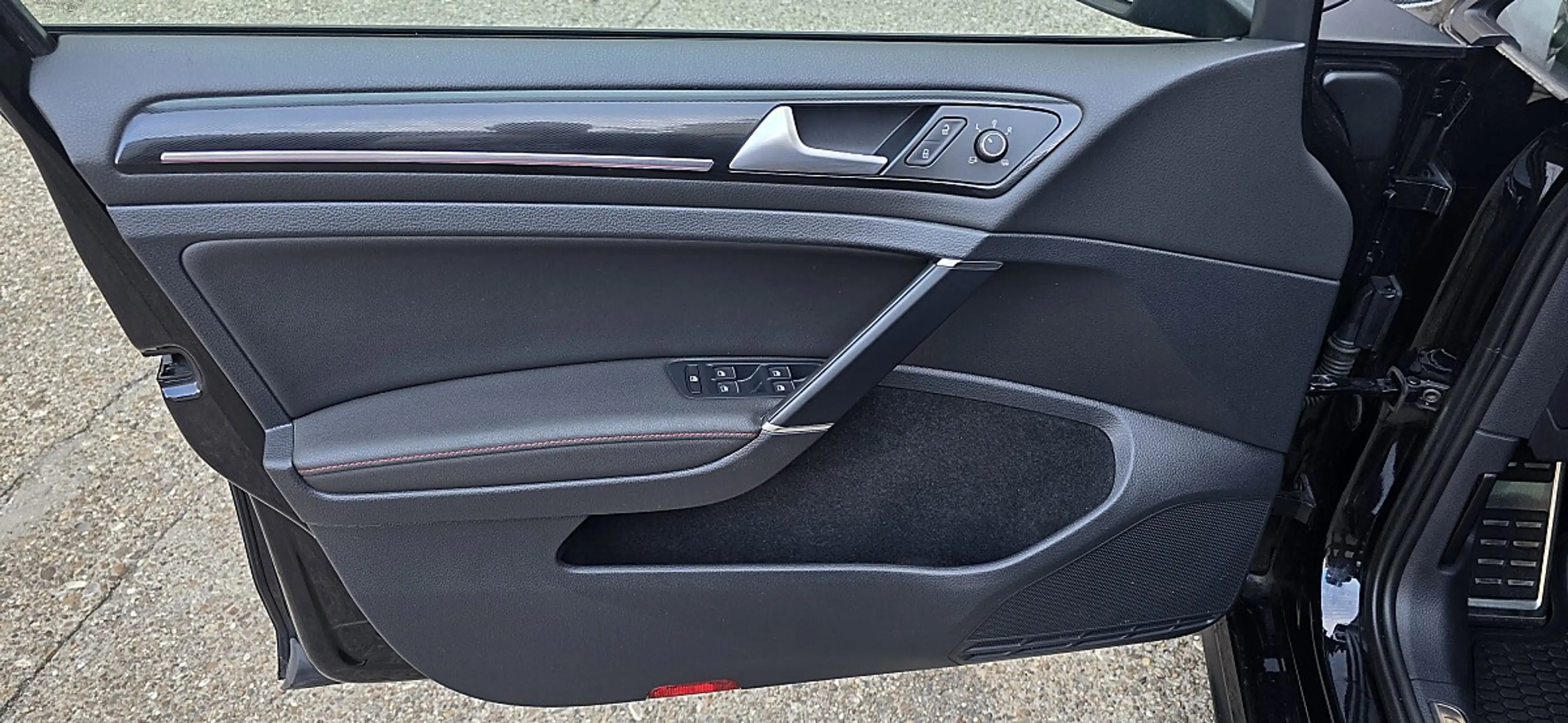 Volkswagen Golf GTI "Performance" BlueMotion 2,0 TSI — photo 15