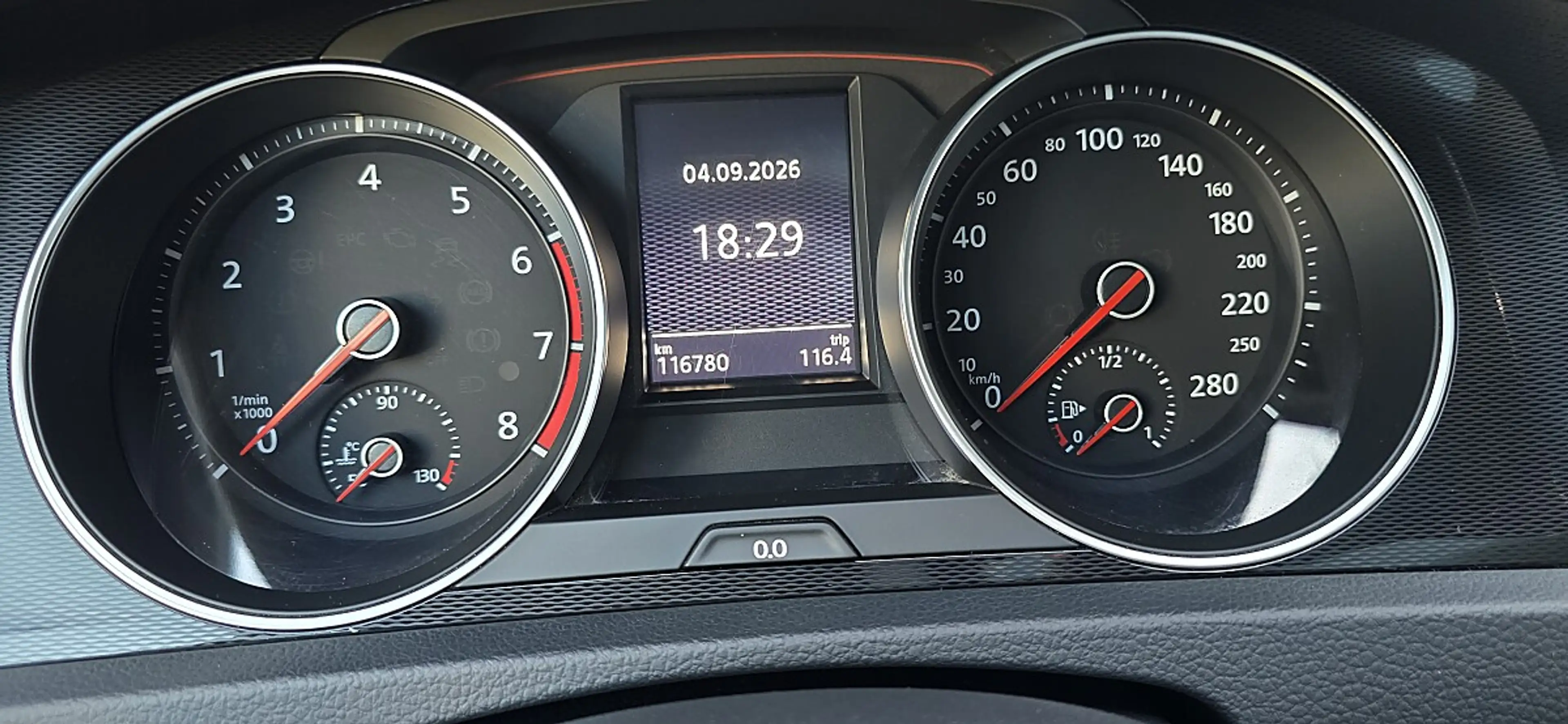 Volkswagen Golf GTI "Performance" BlueMotion 2,0 TSI — photo 9