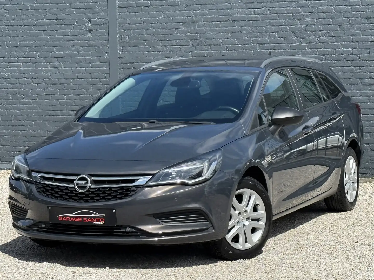Opel Astra Sports Tourer 1.6 CDTi Euro 6b ! VENTE PRO ! Gris - 1