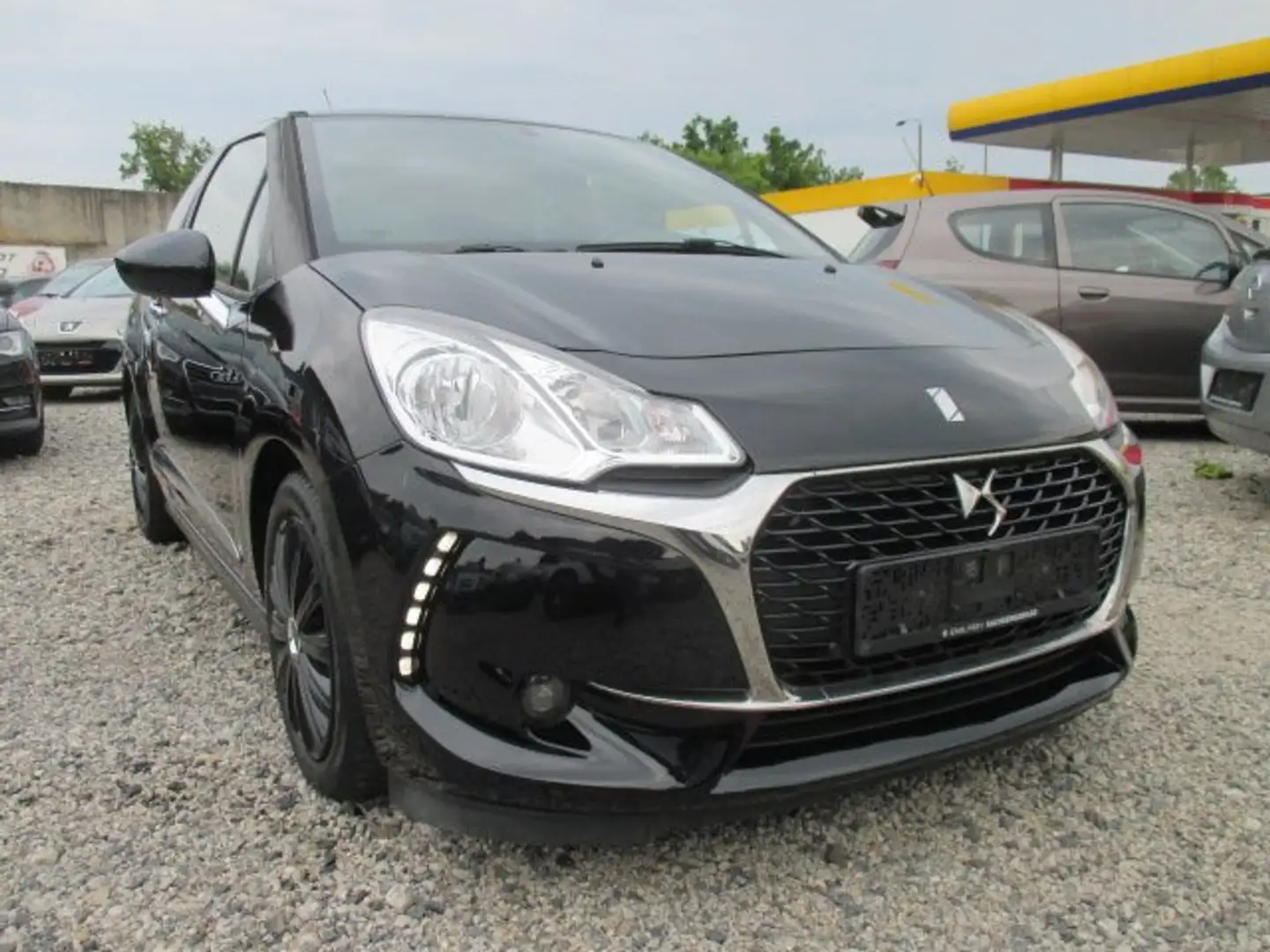 DS Automobiles DS 3 1.6 Sport Chic! neues Modell! Top-Ausstattung! Zwart - 2