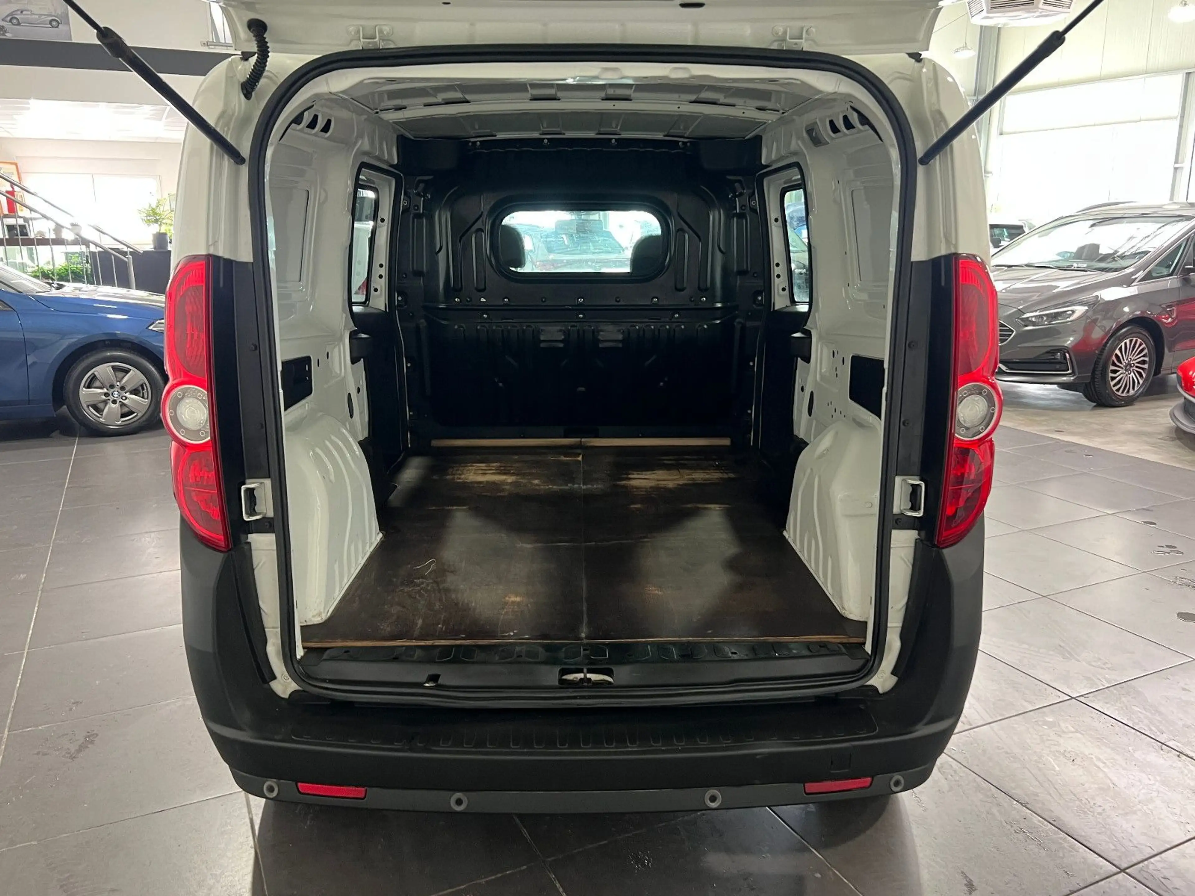 Opel Combo D 1.3 CDTi Kasten L2H1 **Klima*PDC** — photo 12