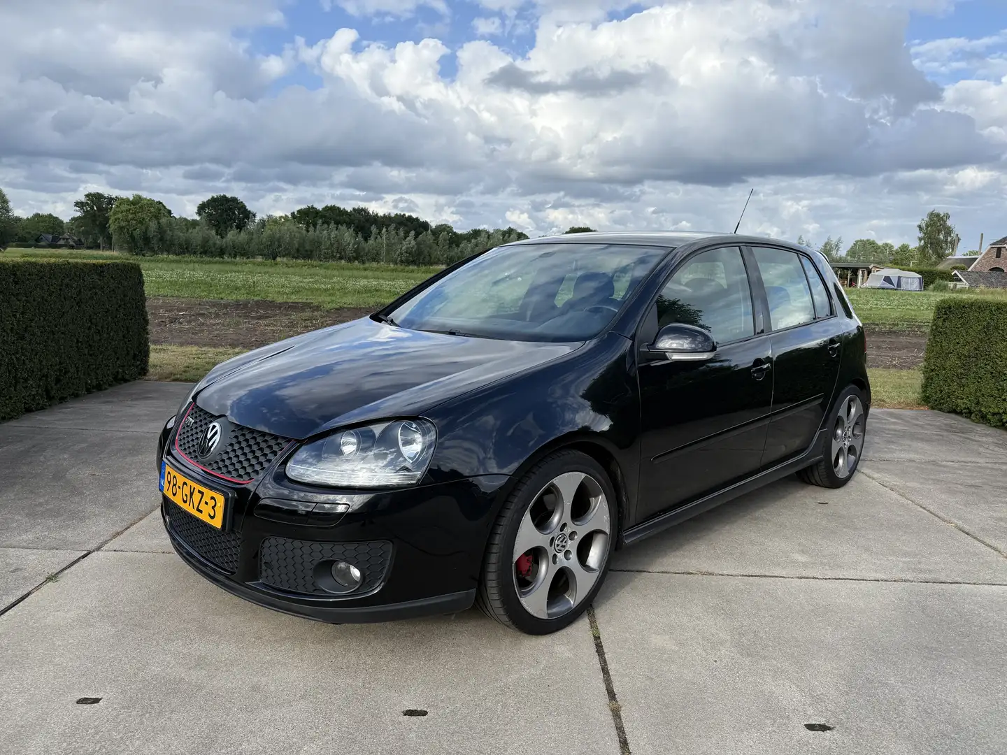 Volkswagen Golf GTI 2.0 | nieuwe apk | apple carplay - 1
