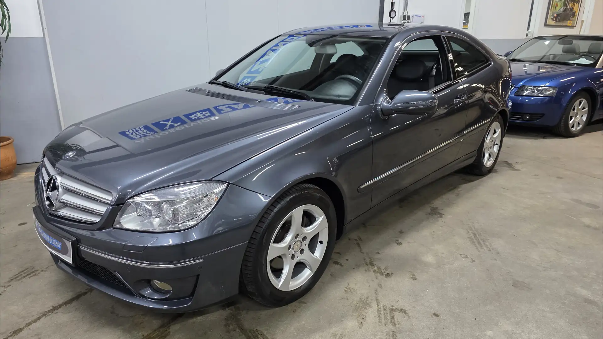 Mercedes-Benz CLC 180 K. Prestige Grijs - 2