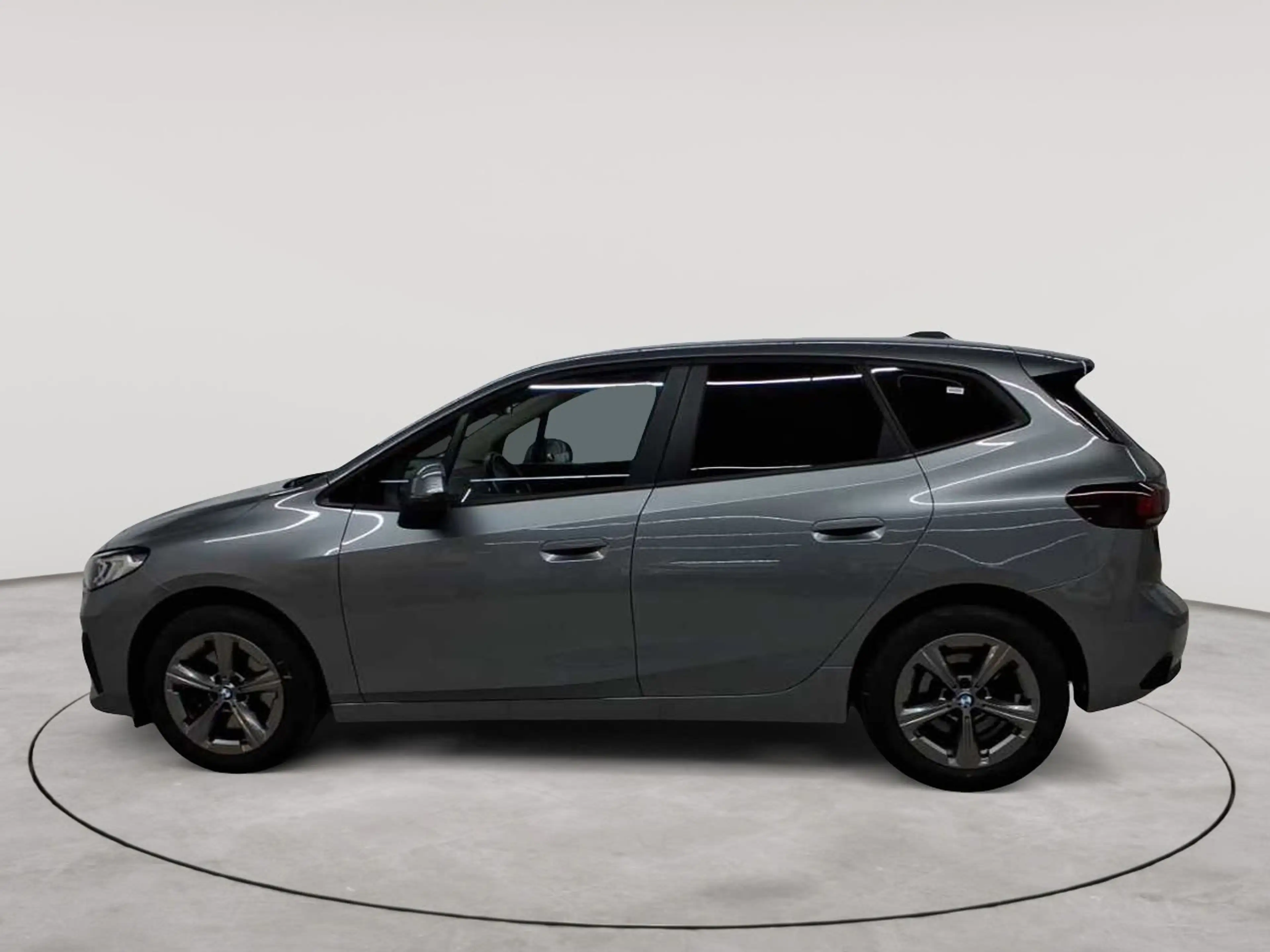 BMW 223 223i xDrive Active Tourer Aut. Navi Leder SHZ — photo 6