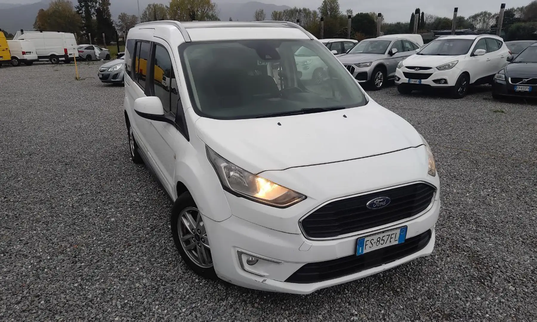 Ford Tourneo Connect Grand 1.5 TDCi Start/Stop Titanium 7 posti - 1