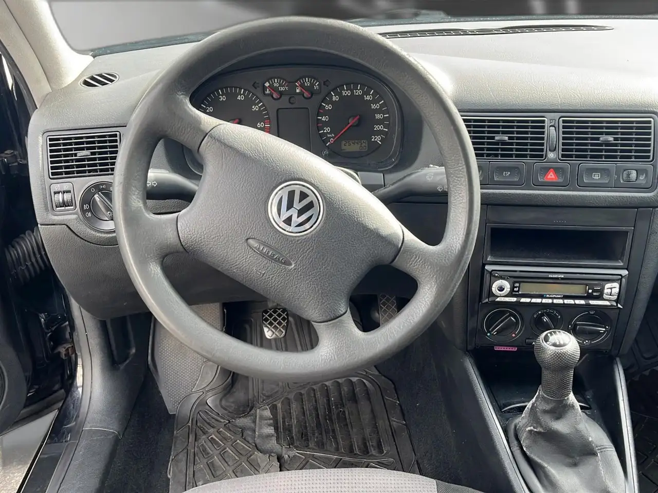 Volkswagen Golf 1.4 Basis Nr. 004, foto 10