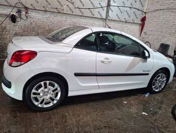 207 CC 1.6i Key West