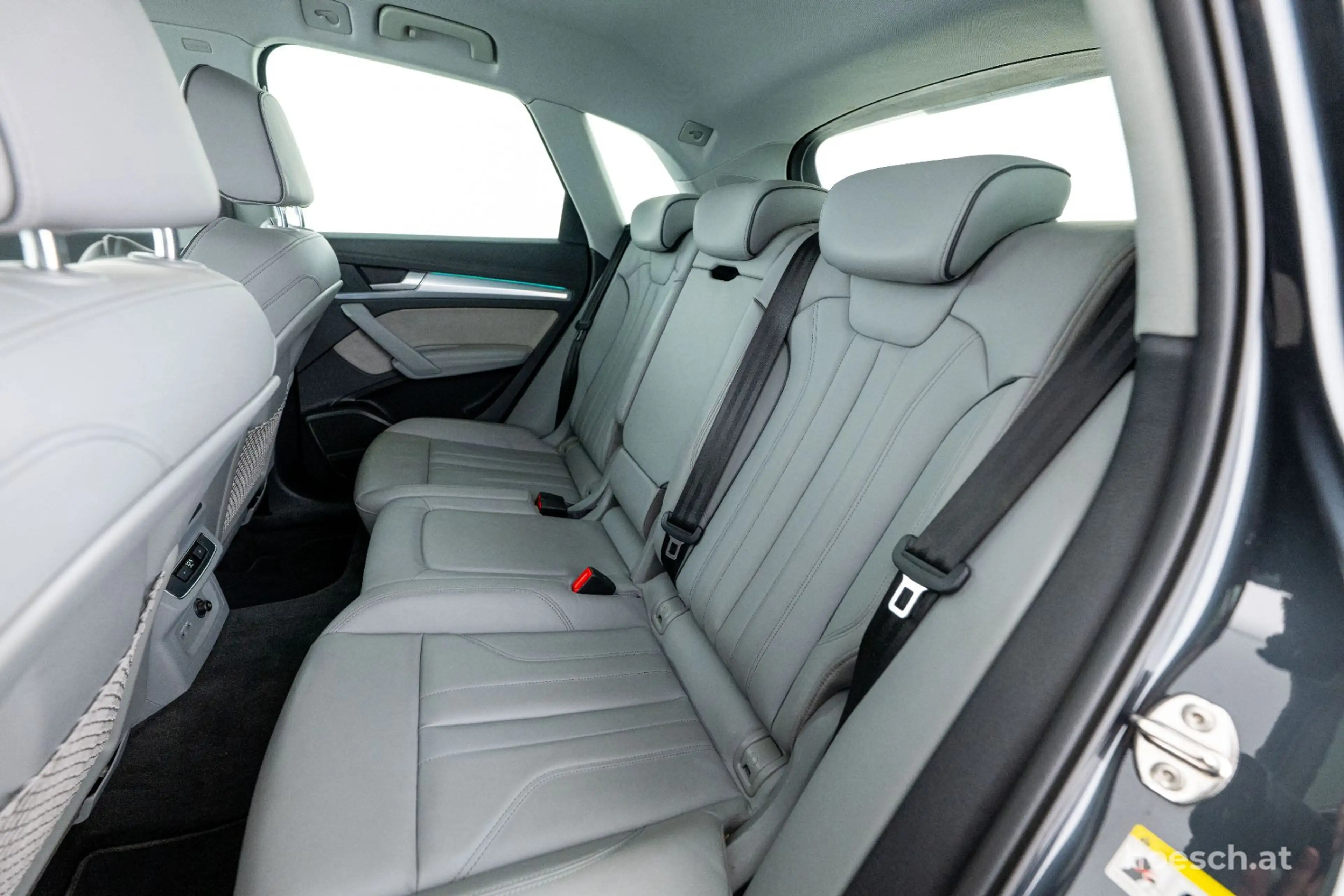 Audi Q5 50 TFSI e quattro Adv. LUXUSAUSSTATTUNG -56% — photo 7