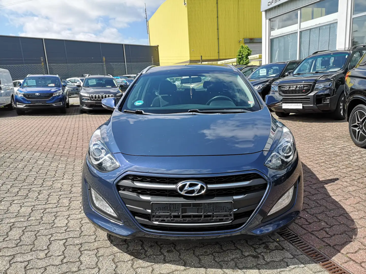 Hyundai i30 blue Trend*TÜV 05.2026*Klimaanlage*PDC Blau - 2
