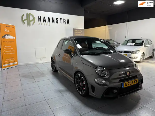 Fiat 500C Abarth 1.4 T-Jet Competizione Cabriolet 180 PK. Navigatie