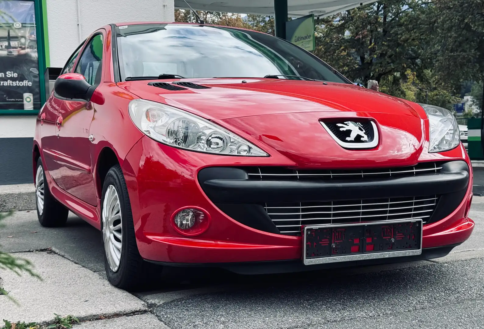 Peugeot 206 206+ Basis Rot - 1