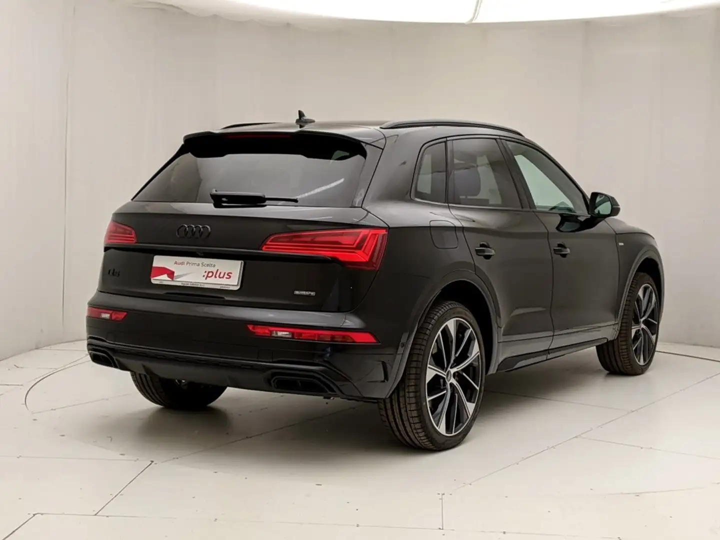 Audi Q5 55 2.0 tfsi e Identity Black quattro s-tronic Nero - 2