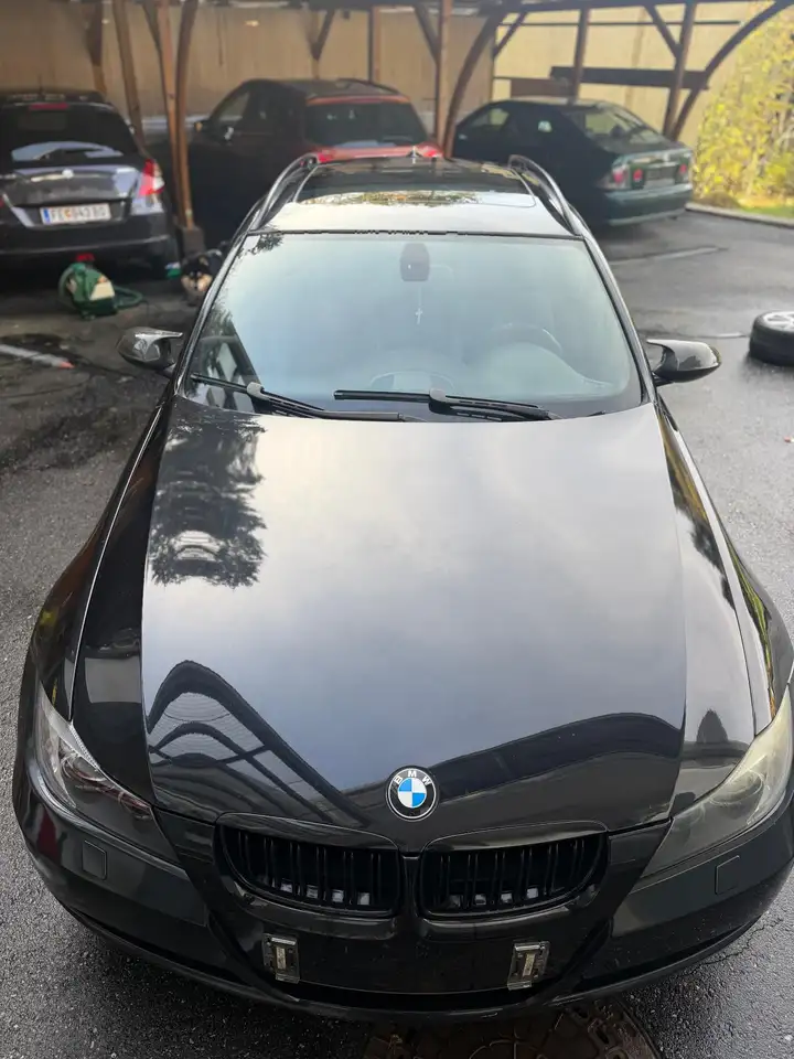 BMW 330