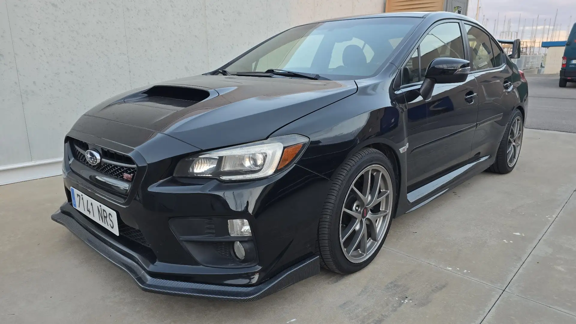 Subaru WRX STI Sedán - 1