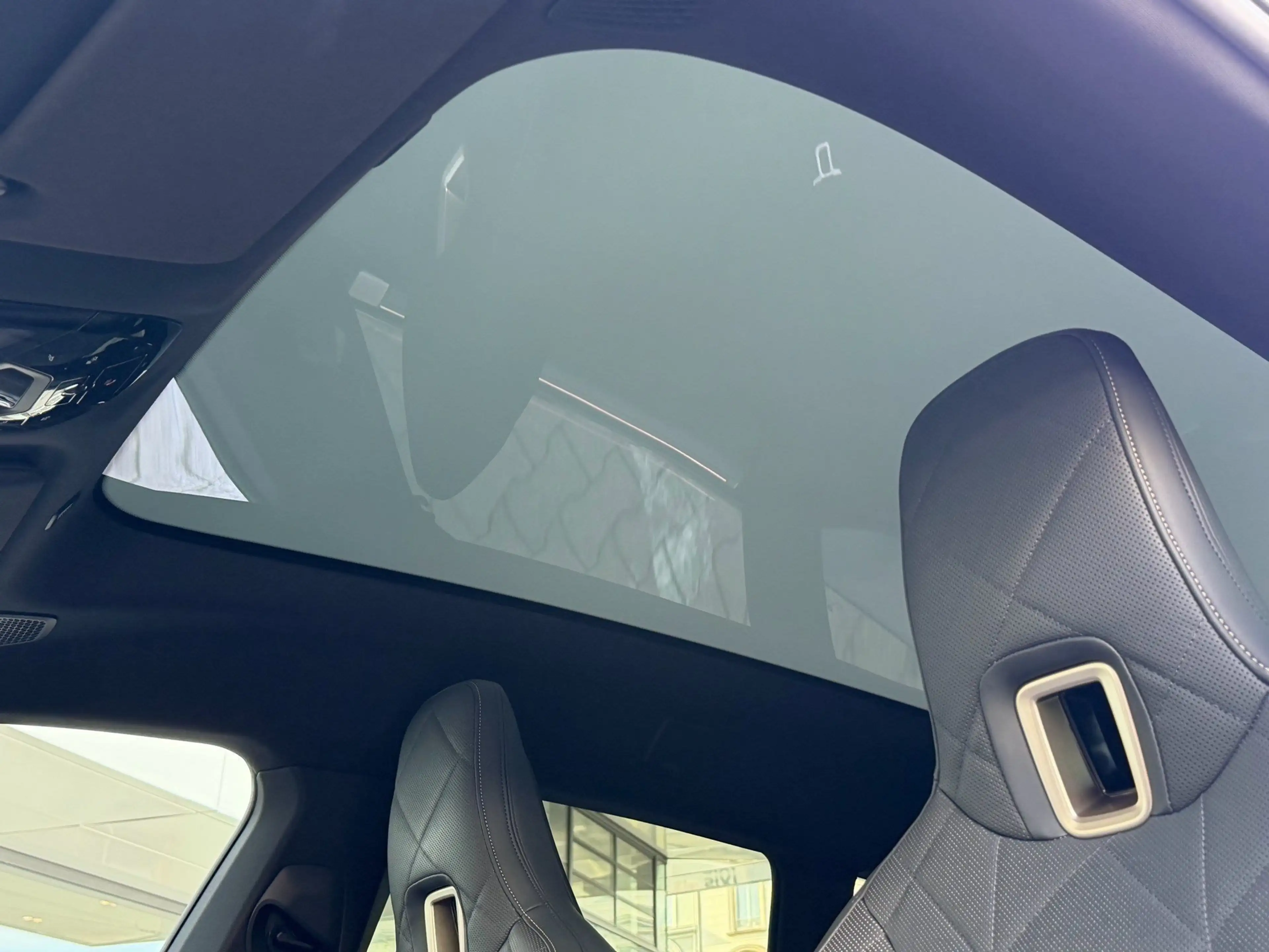BMW iX M60 Laser DA/PA Prof AHK Pano B&W Softcl. — photo 9
