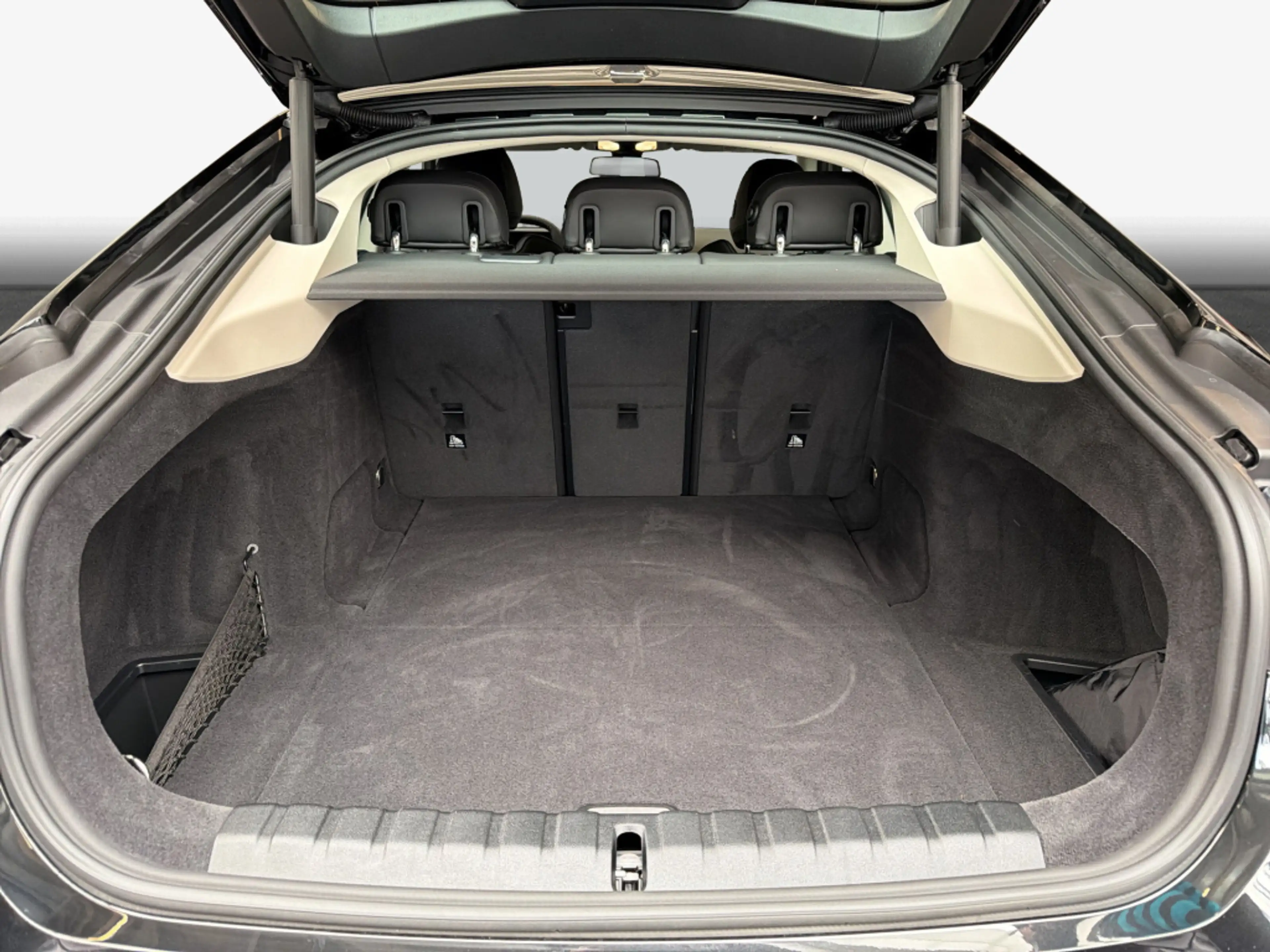 BMW i4 eDrive35 Gran Coupe LED HiFi Nav SHZ — photo 10