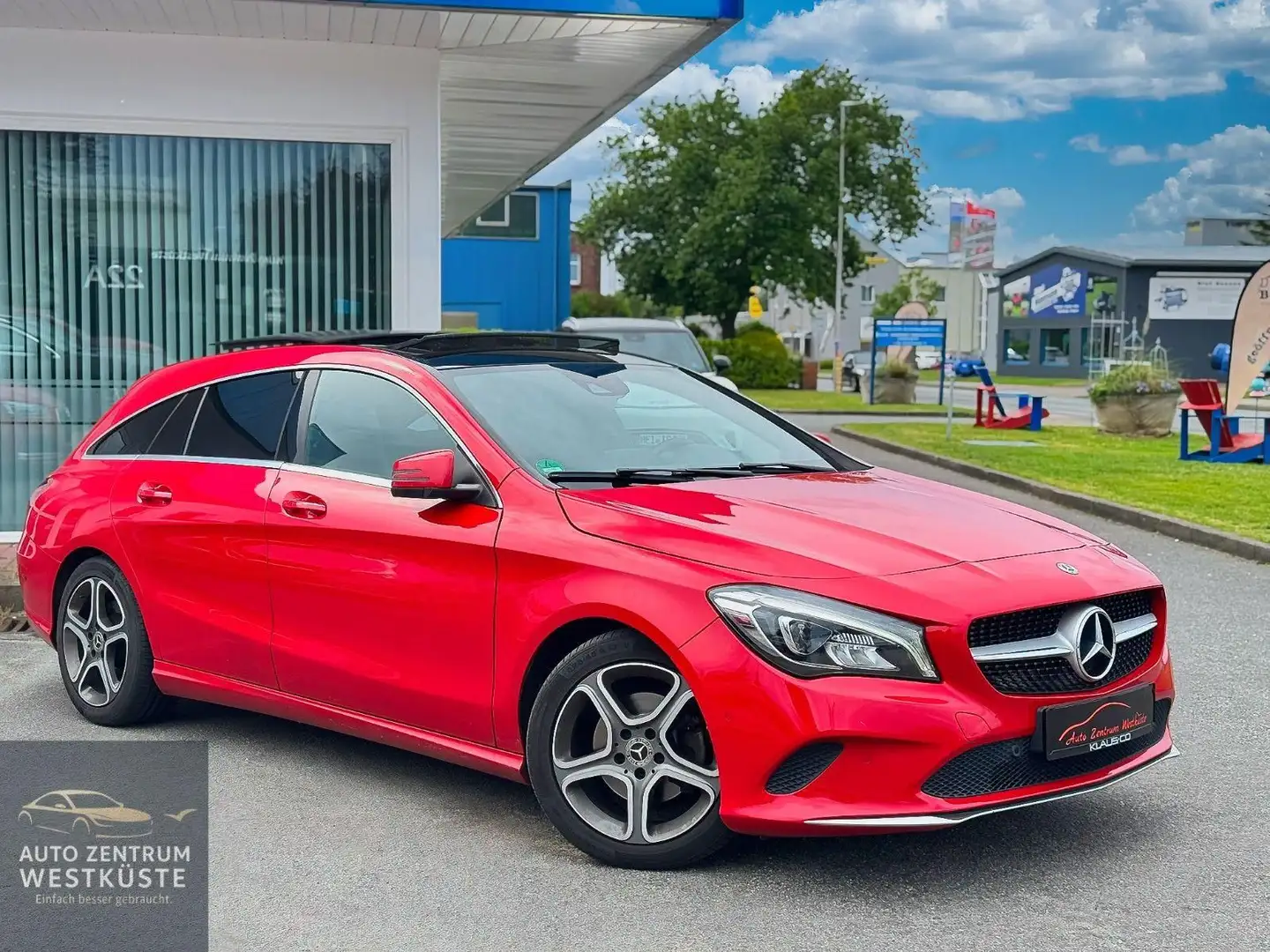 Mercedes-Benz CLA 220 CLA 220 CDI Automatik SB PANO Standhzng. Kamera Rot - 1