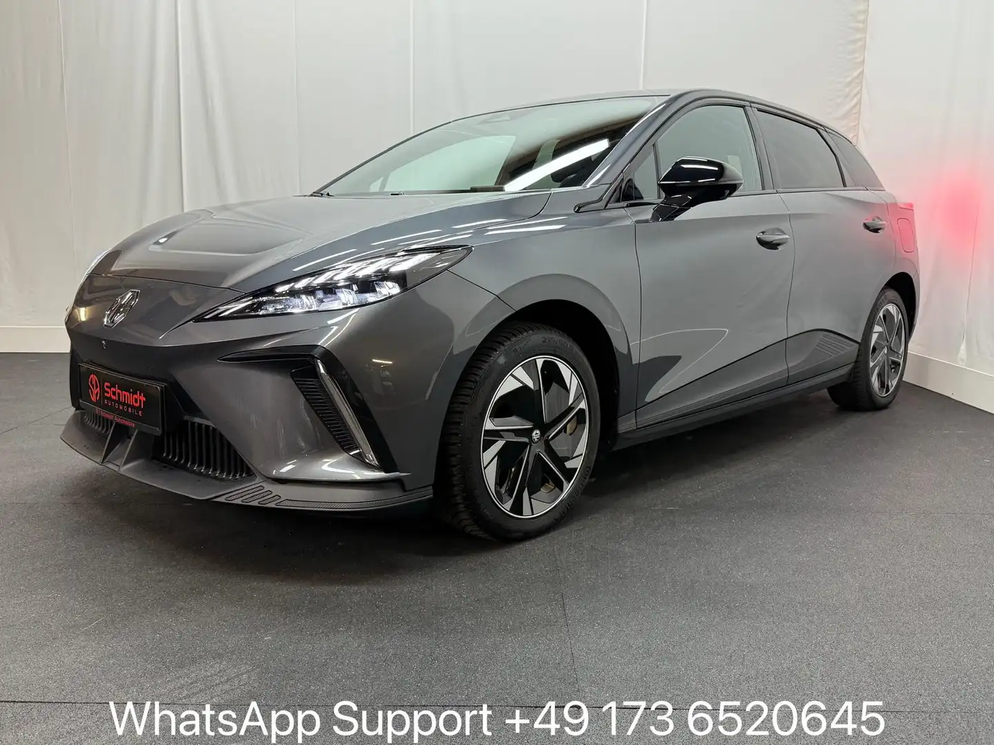 MG MG4 Luxury*Kamera*Led*Navi*Klima*SHZ Grau - 1