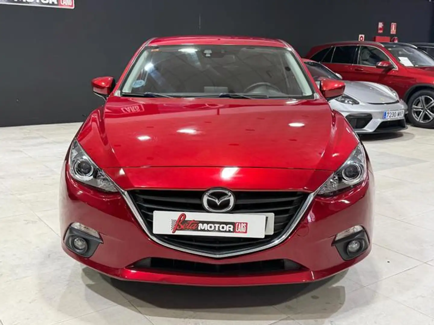 Mazda 3 1.5 Style 77kW Rojo - 2
