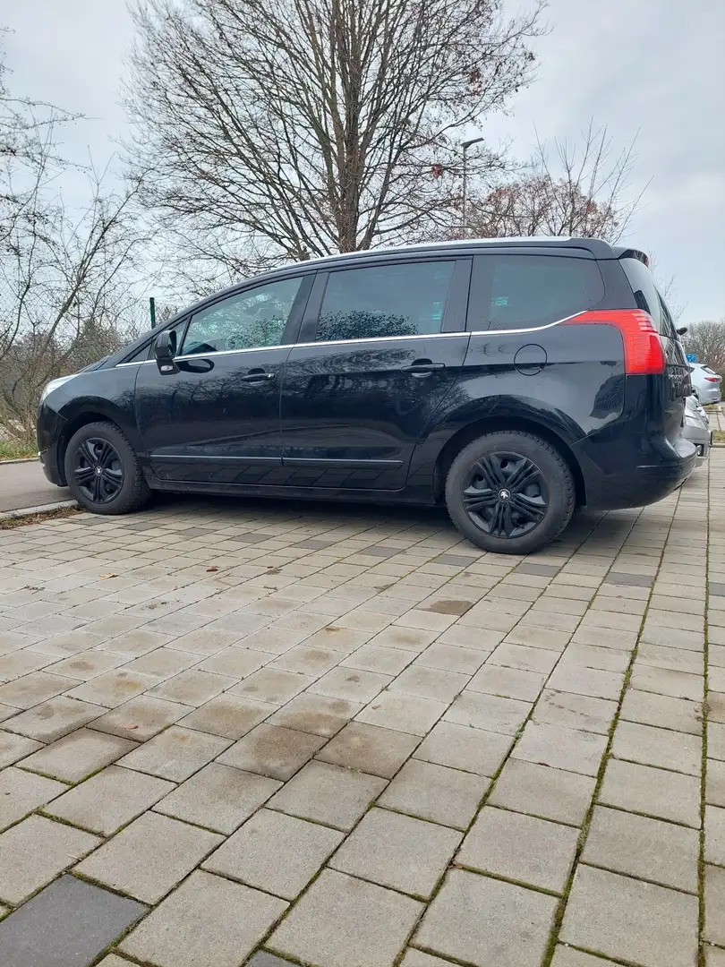 Peugeot 5008 HDI FAP 150 Premium Schwarz - 2