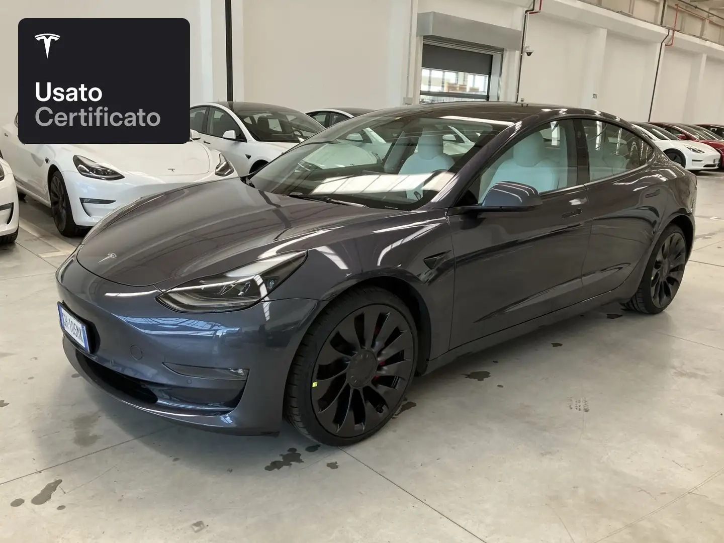Tesla Model 3 Performance Zilver - 1